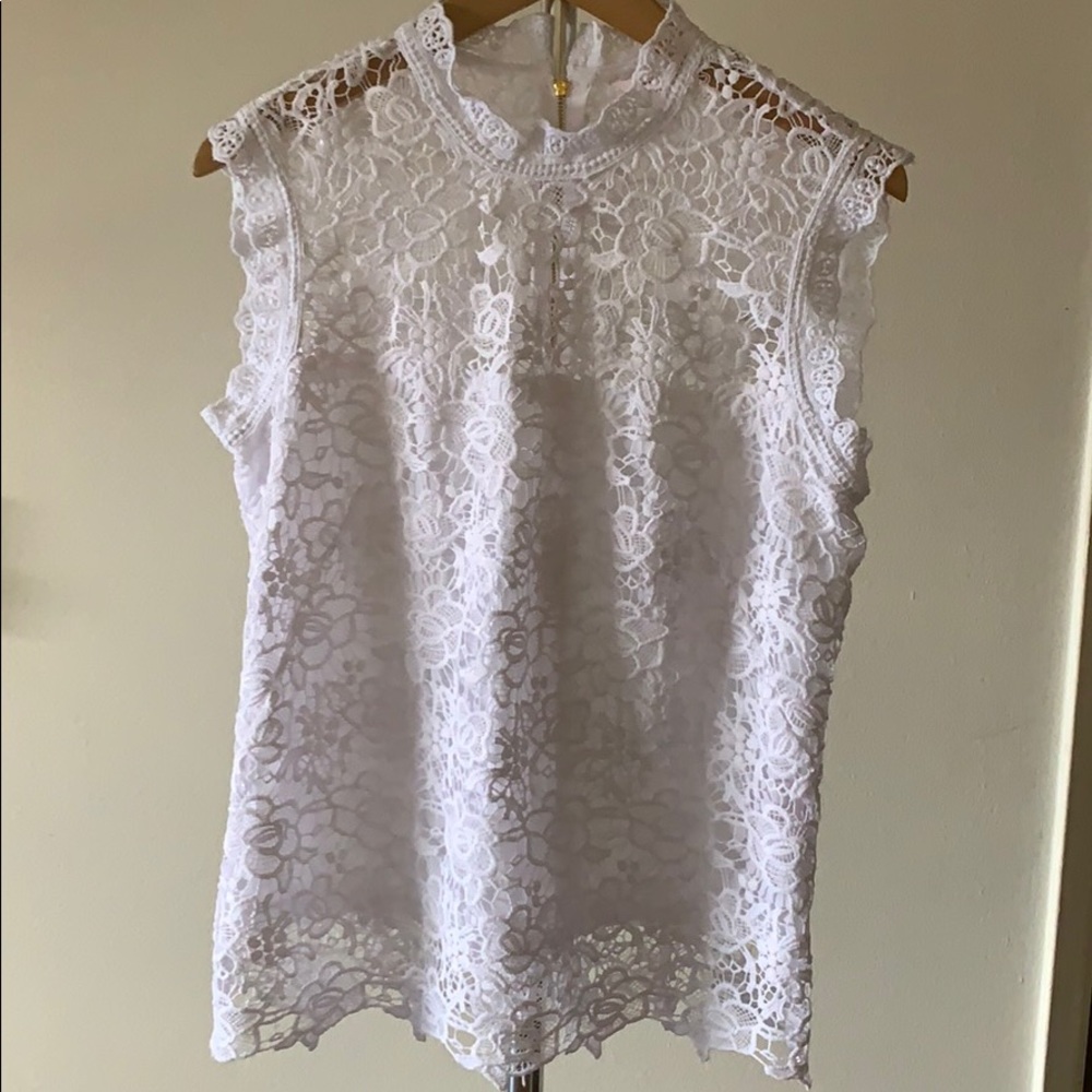 New white blouse - Picture 2 of 8
